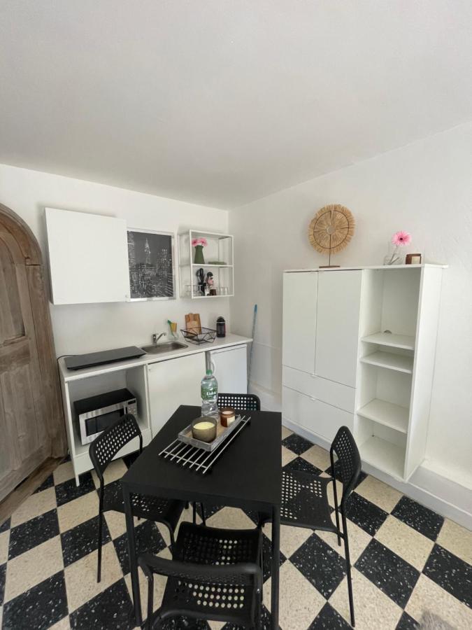 Appartement Plein Centre Avec Jardin Saint Tropez Bagian luar foto